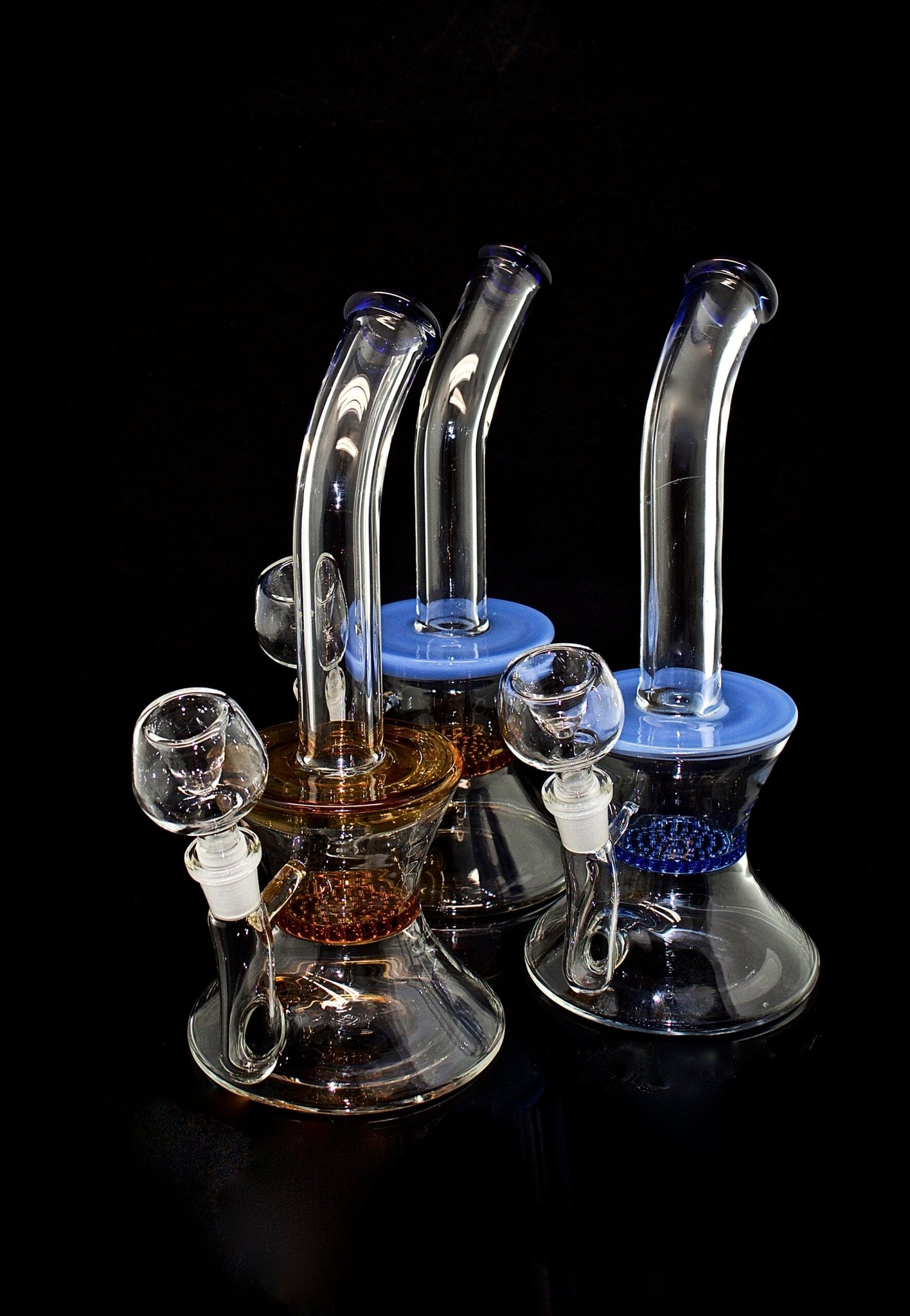 2023 Two Functions Disc Glass Bubbler Bent Neck Glass Water Bongs With Honeycomb And Whirl Perc Smoking Water Pipe With Full Attachment -123