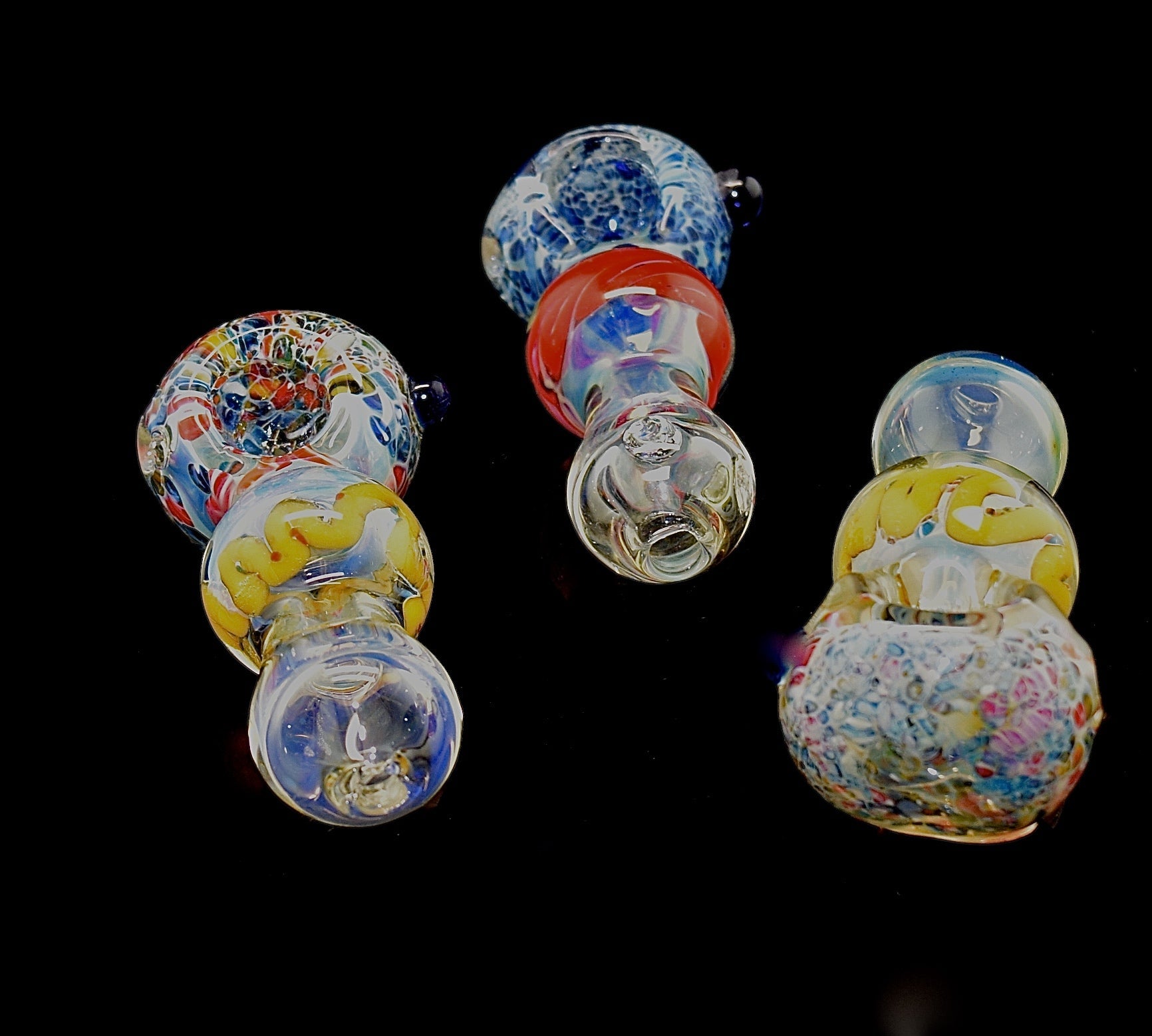 Color Changing Spiral Striped Glass Pipe ony Outer Limit Sales-1852