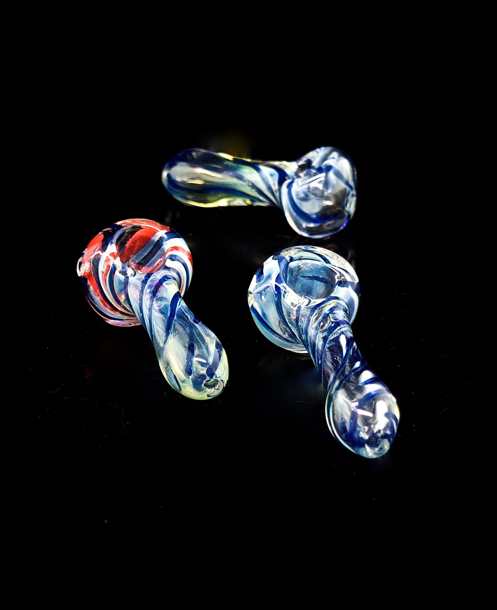 Red Blue Color Spoon Hand Pipe-Outer Limit Sales-1238