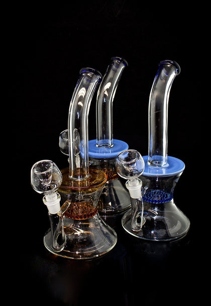 2021 Two Functions Disc Glass Bubbler Bent Neck Glass Water Bongs With Honeycomb And Whirl Perc Smoking Water Pipe With Full Attachment