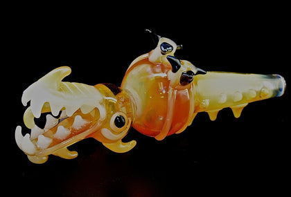 Crocodile Smoking Gold Flaming Glass Pipe -1950