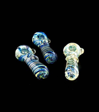 Glass smoking pipe | Outer Limit Sales